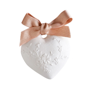 Angela Pinheiro Decoração Mathilde M Gesso Perfumado Coração Lembranças